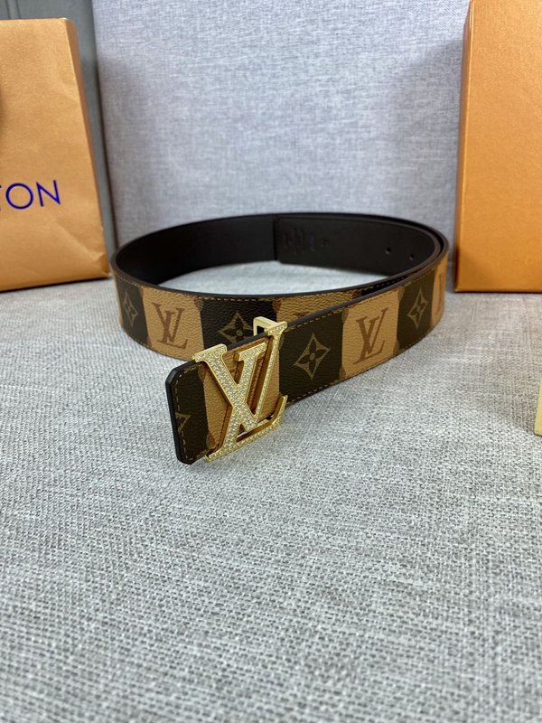 激安ルイヴィトンベルト素材ディテール